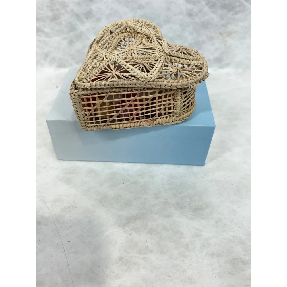 N/A vintage heart